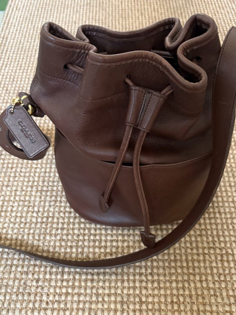 Vintage Coach Leather Bucket Bag Chocolate Brown Drawstring Crossbody